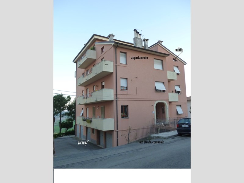 Appartamento in Vendita a Filottrano, zona adiacente centro storico, 85'000€, 105 m²