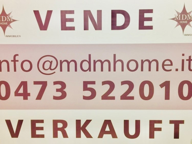 Attico in Vendita a Merano, zona Merano, 450'000€, 150 m², con Box