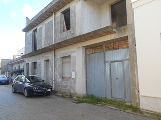 Appartamento in Vendita a Campobello di Mazara, zona semi centrale, 60'000€, 260 m²