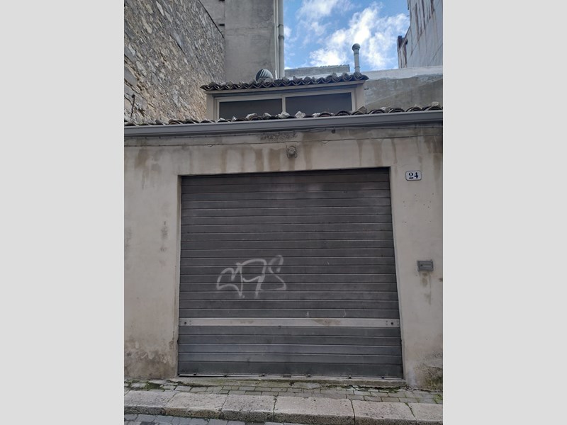 Box in Vendita a Ragusa, zona via Carmelo Moltisanti, 22'000€, 39 m²