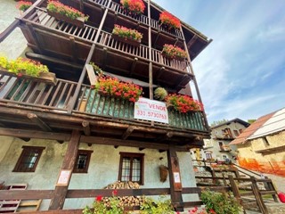 Quadrilocale in Vendita a Pragelato, zona AllevÃ¨, 230'000€, 90 m², con Box