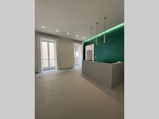 Ufficio in Affitto a Nola, zona Centro , 300€, 230 m²