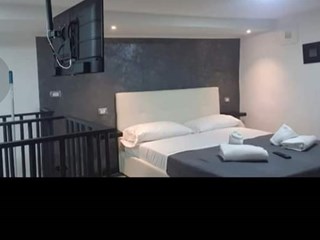 Monolocale in Affitto a Napoli, zona CENTRO STORICO, 480€, 40 m², arredato