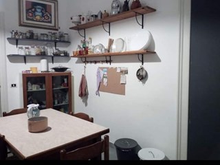 Appartamento in Affitto a Napoli, zona PIAZZA CAVOUR, 700€, 80 m², arredato