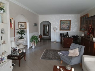 Appartamento in Vendita a Roma, zona Lido di Ostia , 550'000€, 160 m²
