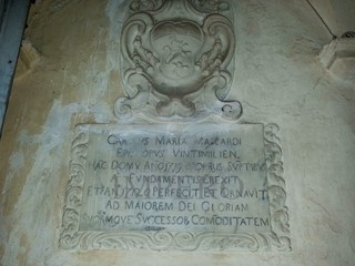 Casa Indipendente in Vendita a Ventimiglia, zona Latte, 600 m²