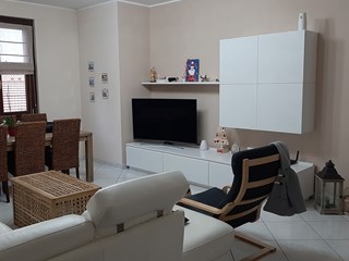 Trilocale in Vendita a Liscate, zona Via roma, 195'000€, 100 m², arredato