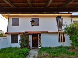 Casa Indipendente in Vendita a Gambolò, 220'000€, 180 m²