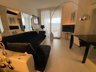 Quadrilocale in Vendita a Pesaro, zona Tombaccia, 228'000&euro;, 75 m², arredato