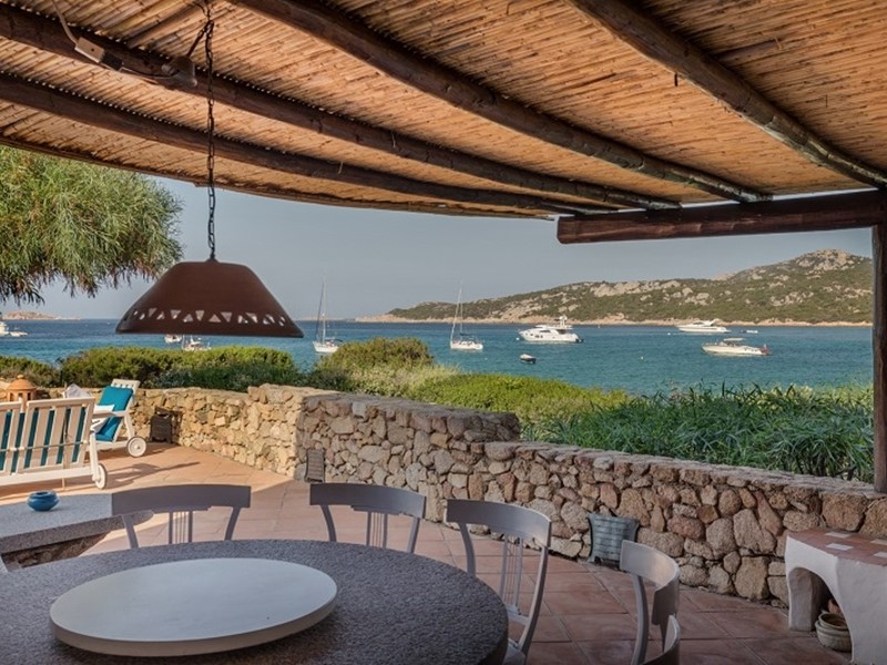 Villa in Affitto a Arzachena, 200 m²