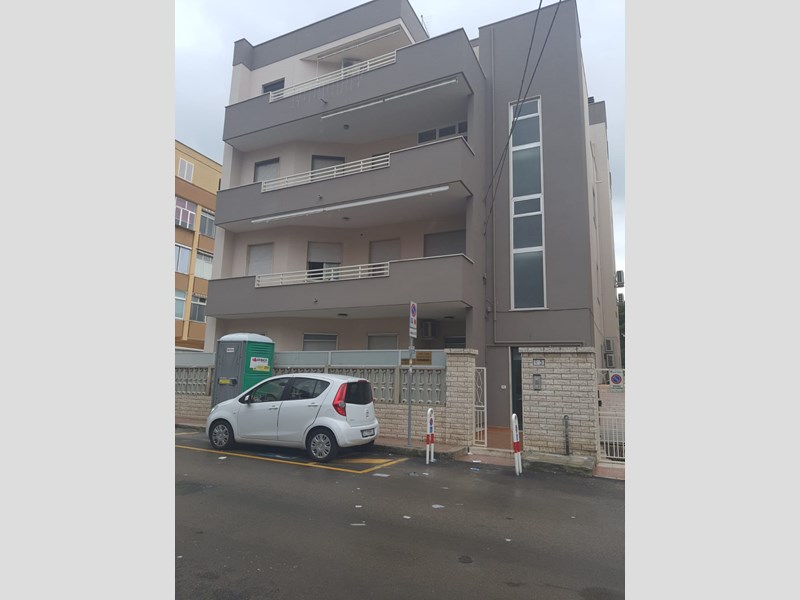 Appartamento in Vendita a Gallipoli, 135'000&euro;, 90 m², arredato