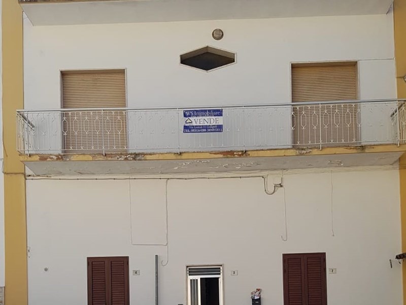 Quadrilocale in Vendita a Sannicola, 93'000€, 90 m², arredato