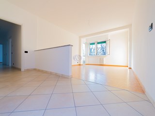 Trilocale in Affitto a Milano, zona Fiera Portello MM - Lotto MM, 1'062€, 112 m²