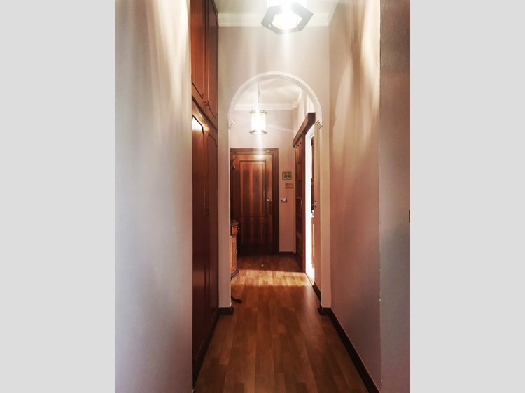 Quadrilocale in Vendita a Quiliano, zona Valleggia, 220'000€, 70 m²