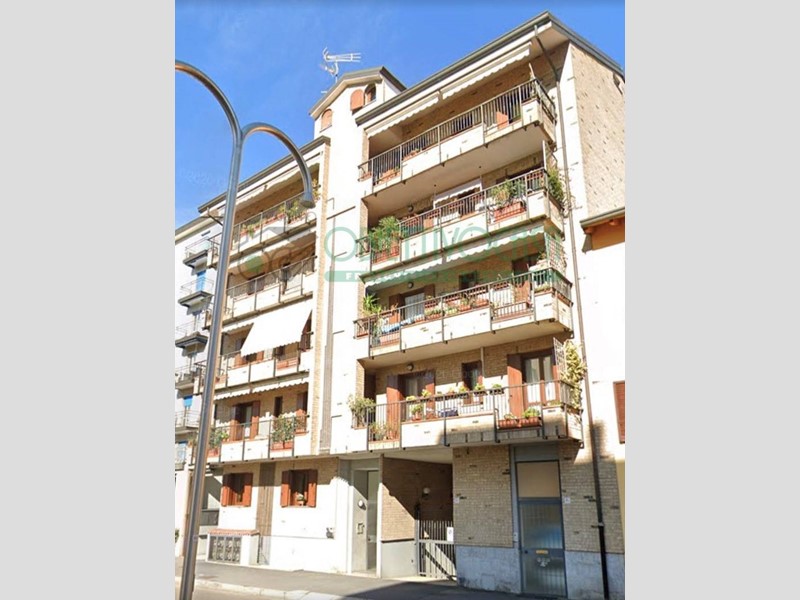 Bilocale in Vendita a Corsico, zona Centro, 180'000€, 55 m², arredato