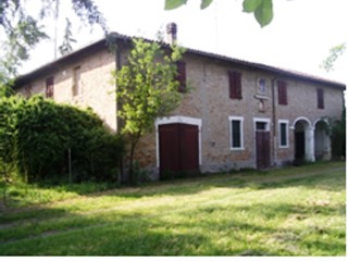 Casa Indipendente in Vendita a Solarolo, zona PERIFERIA, 155'000€, 500 m²