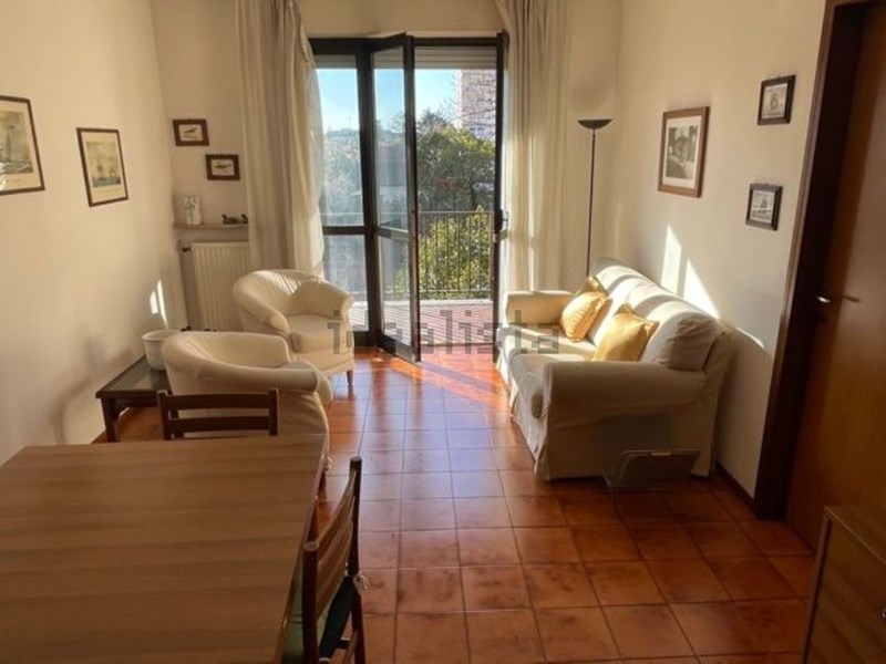 Bilocale in Affitto a Udine, zona SEMICENTRALE, 440€, 50 m², arredato, con Box