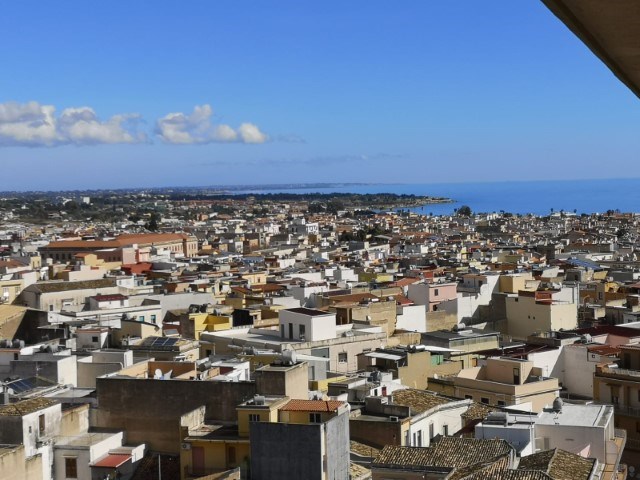 Attico in Vendita a Avola, zona Centro storico, 180'000€, 70 m²