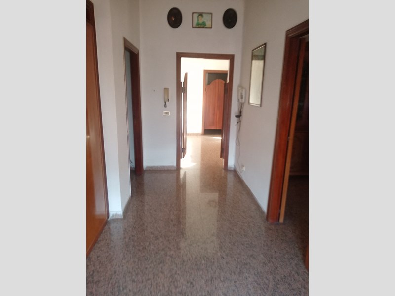 Appartamento in Vendita a Cagli, zona periferia, 200'000&euro;, 139 m², arredato