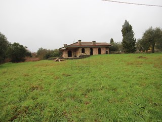 Villa in Vendita a Capannori, zona Nord, 500'000€, 235 m², con Box