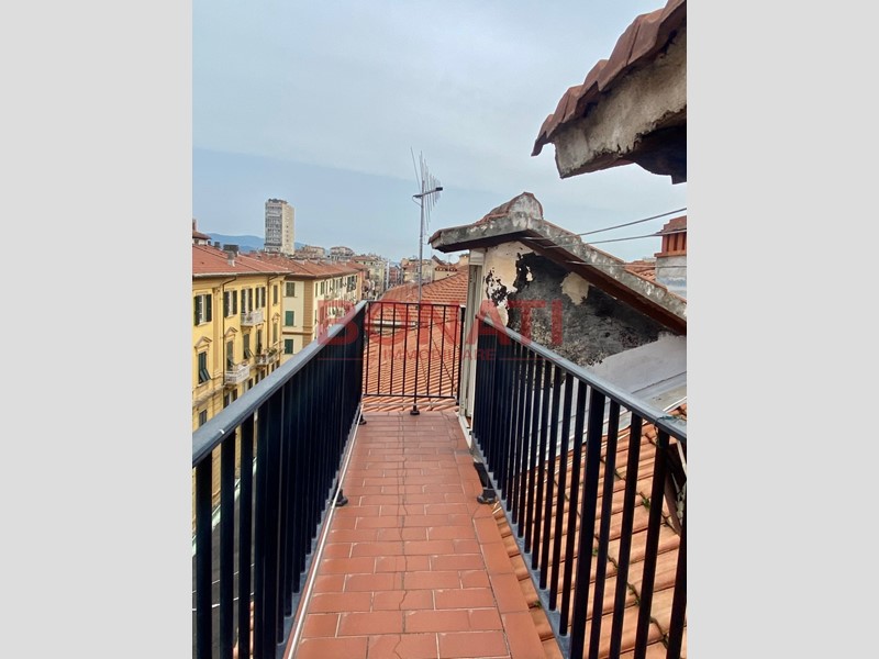 Appartamento in Vendita a La Spezia, zona Centro, 189'000&euro;, 113 m²