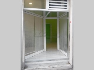 Capannone in Affitto a Livorno, zona Centro, 580€, 40 m²