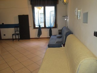 Quadrilocale in Affitto a Parma, zona STRADA G. GARIBALDI61, 850€, 97 m², arredato