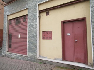 Negozio in Vendita a Cassano Spinola, 30'000€, 60 m²