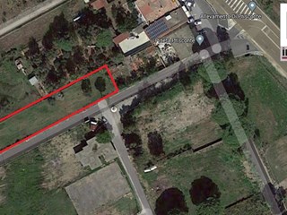 Terreno edificabile in Vendita a Mondragone, 15'000€, 1400 m²