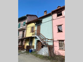 Casa Semi Indipendente in Vendita a Pontinvrea, 55'000€, 80 m²