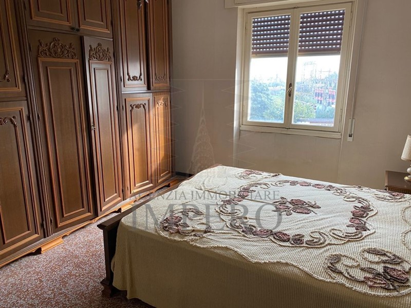 Quadrilocale in Vendita a Ventimiglia, zona Nervia, 185'000€, 80 m²