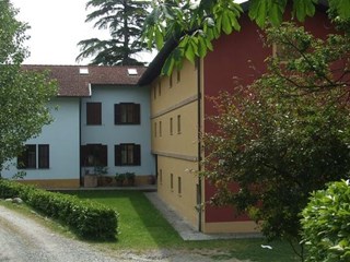 Casa Indipendente in Vendita a Arquata Scrivia, zona Collinare, 590'000€, 800 m², arredato, con Box