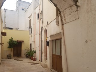 Quadrilocale in Vendita a Tuglie, 49'000€, 78 m², arredato