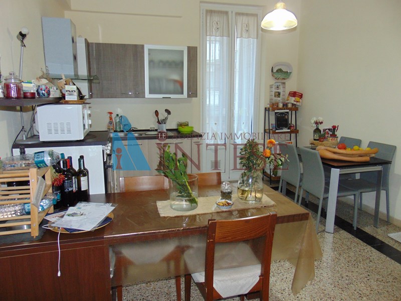 Quadrilocale in Vendita a Albenga, 250'000€, 90 m²