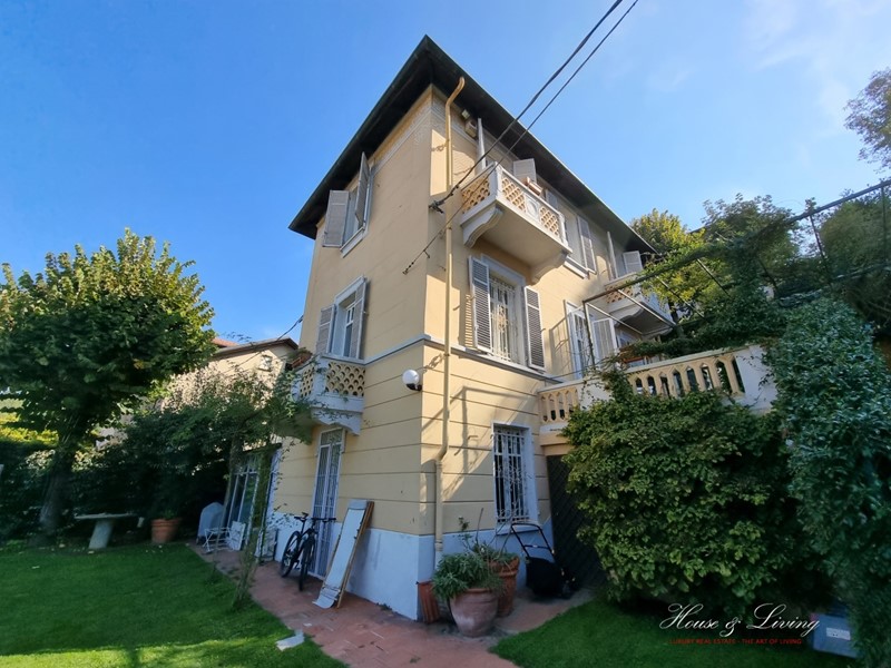 Villa in Vendita a Torino, 1'395'000€, 310 m²