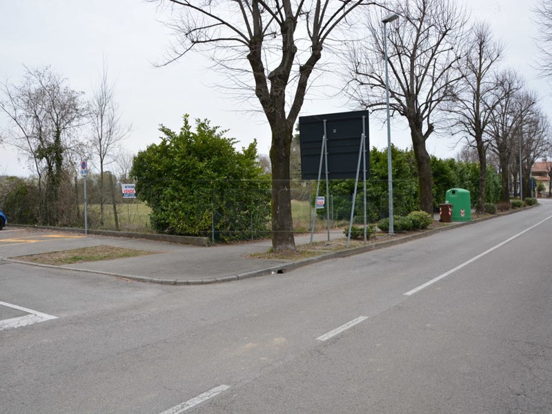 Terreno edificabile in Vendita a Cervignano del Friuli, zona Strassoldo, 290'000€, 8104 m²