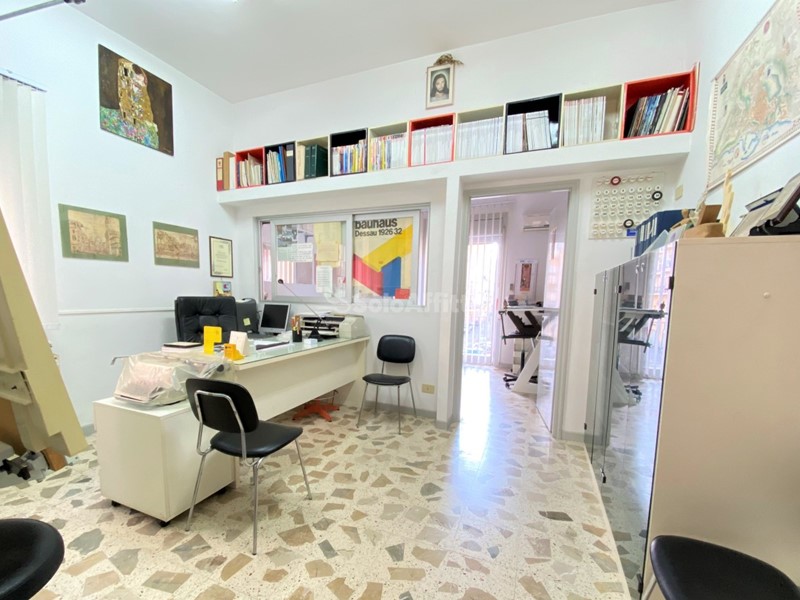 Ufficio in Affitto a Sciacca, 350€, 40 m²