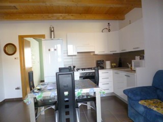 Trilocale in Vendita a Jesi, 70'000€, 52 m², arredato