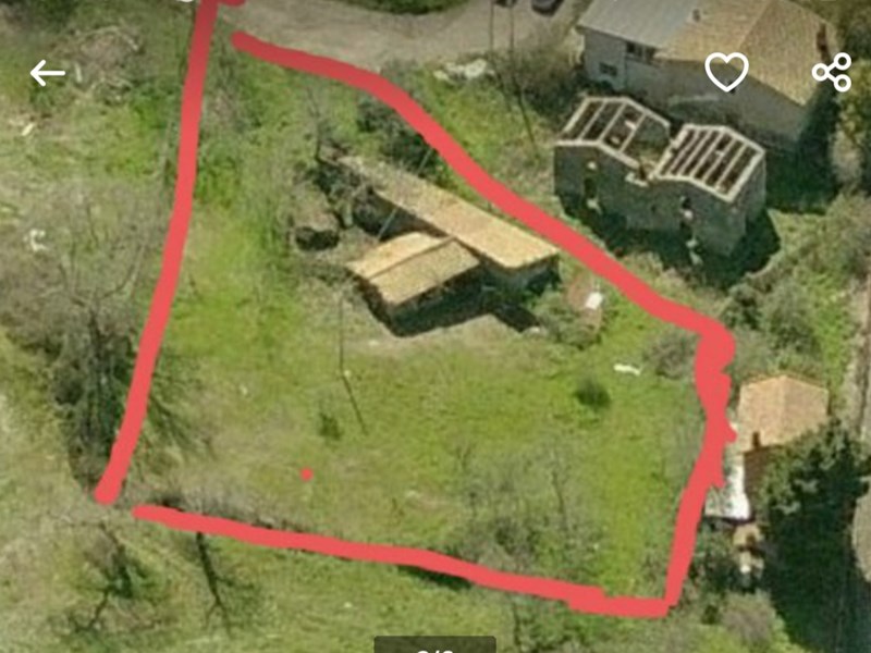 Magazzino in Vendita a Viterbo, zona Strada fagianello, 65'000€, 90 m²