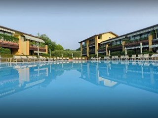 Bilocale in Vendita a Padenghe sul Garda, zona Via Prais, 80'320€, 42 m²