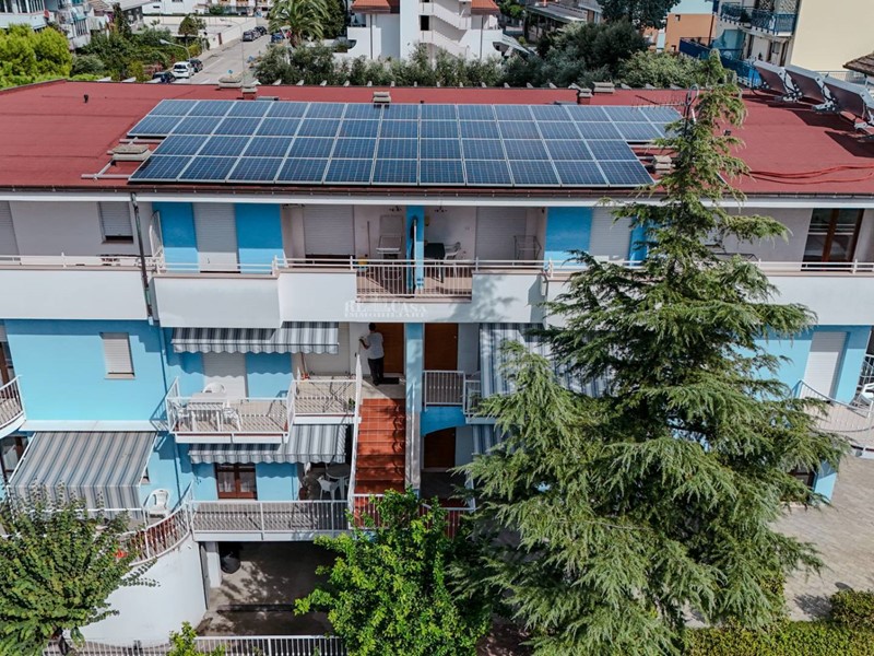 Bilocale in Affitto a San Benedetto del Tronto, zona PORTO D'ASCOLI (lungomare), 500€, 40 m², arredato