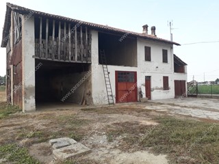 Casale in Vendita a Casei Gerola, 50'000€, 120 m²