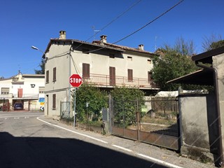 Casale in Vendita a Casei Gerola, 50'000€, 140 m²
