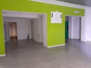 Immobile commerciale in Affitto a Livorno, zona Cavour, 1'700€, 120 m²