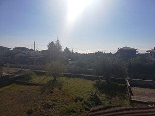 Villa bifamiliare in Vendita a Mascalucia, 255'000€, 220 m², con Box