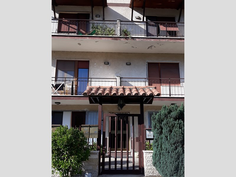 Appartamento in Vendita a Agosta, 89'000€, 220 m²