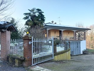 Villa in Vendita a Castell'Arquato, 300 m², con Box