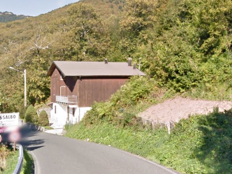 Casa Indipendente in Vendita a Fivizzano, 180'000€, 300 m²