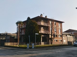 Capannone in Vendita a Forlì, 1'700'000€, 4000 m², arredato