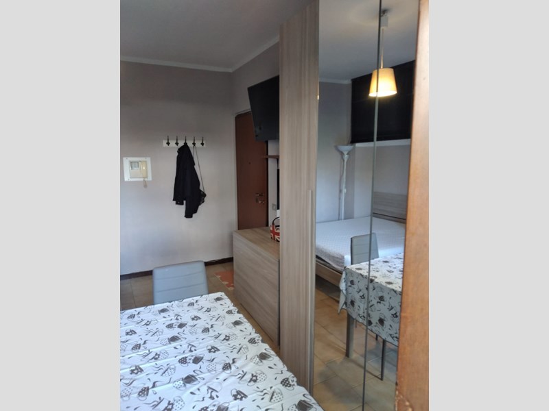 Appartamento in Affitto a Buccinasco, 600€, arredato